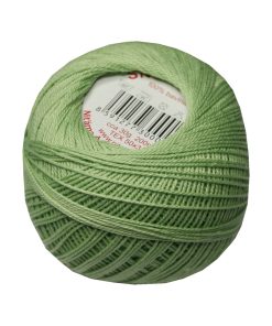 Strickgarn Häkelgarn 100 % Baumwolle SNÌHURKA 200 m hellgrün (6134)